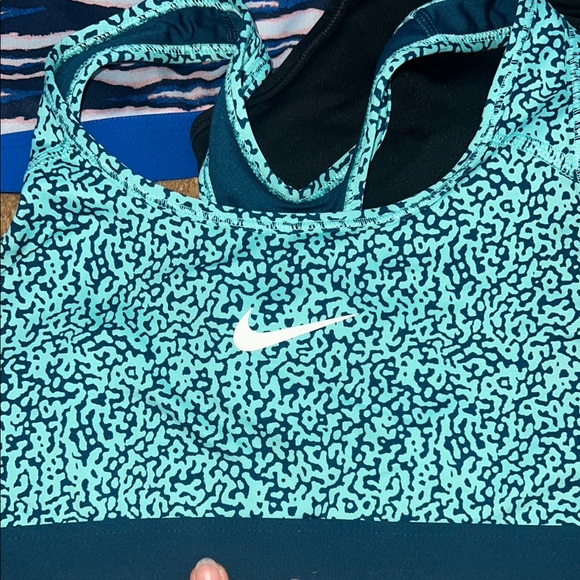 Nike Sports Bras Set (Size Medium) - Picture 2 of 4